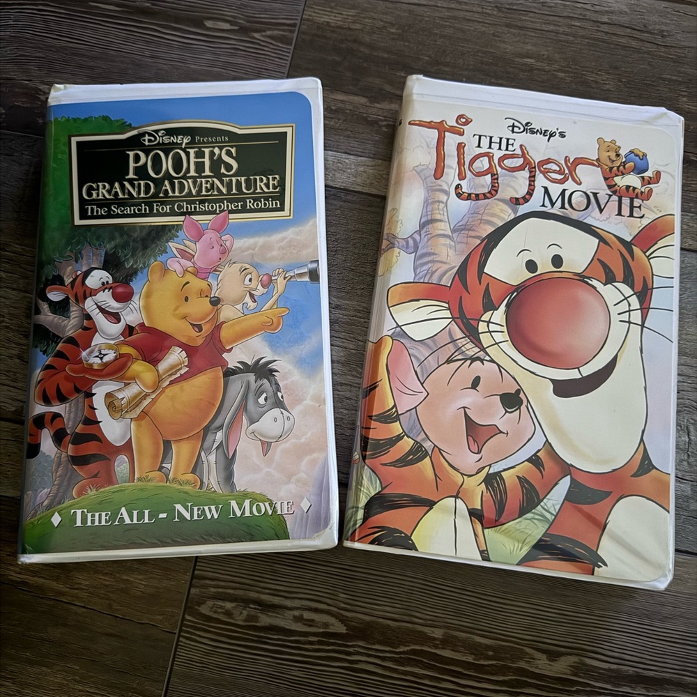 Disney Pooh's Grand Adventure and The Tigger Movie VHS Set